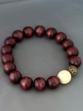 Load image into Gallery viewer, Edna Necklace - Mahogany and Cream