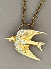 Load image into Gallery viewer, Swallow Necklace