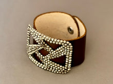 Load image into Gallery viewer, Delphine Bracelet
