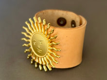 Load image into Gallery viewer, Aurelia Bracelet