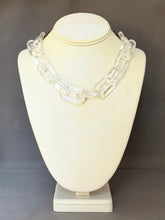 Load image into Gallery viewer, Neda Necklace - Clear