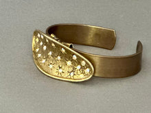 Load image into Gallery viewer, Jean Cuff