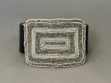 Load image into Gallery viewer, Dauphine Bracelet