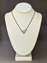 Load image into Gallery viewer, Chrissy Necklace