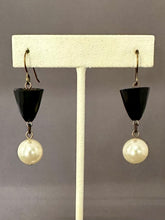 Load image into Gallery viewer, Stephanie the Basic - Jet and Cream