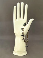 Load image into Gallery viewer, Skully Bracelet