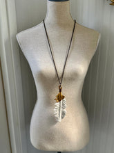 Load image into Gallery viewer, Fifi Necklace
