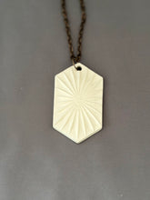 Load image into Gallery viewer, Isadora Necklace
