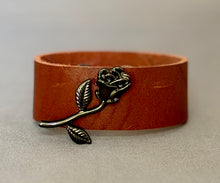Load image into Gallery viewer, Rosalind Bracelet
