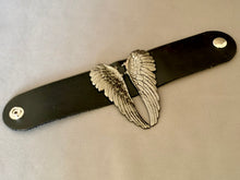 Load image into Gallery viewer, Celestine Bracelet
