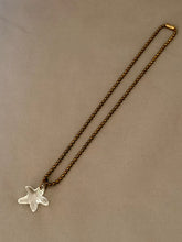 Load image into Gallery viewer, Tini Necklace - Crystal Starfish
