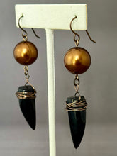 Load image into Gallery viewer, Thora Earrings
