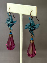 Load image into Gallery viewer, Bonnie Earrings
