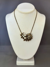 Load image into Gallery viewer, Lilian Necklace
