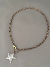 Load image into Gallery viewer, Danielle Necklace - Clear
