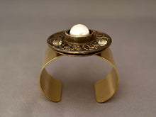 Load image into Gallery viewer, Victoria Cuff - Cream Pearl and Crystal
