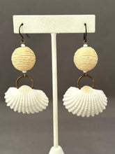 Load image into Gallery viewer, Mariana Earrings
