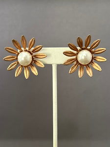 Daisy Earrings