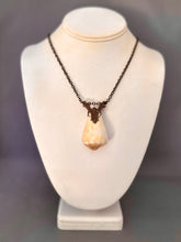 Load image into Gallery viewer, Kaia Necklace
