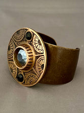 Load image into Gallery viewer, Victoria Cuff - AB Gray and Black
