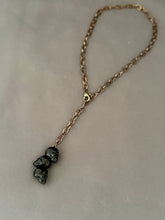 Load image into Gallery viewer, Morticia Necklace - Jet Black
