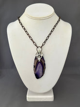 Load image into Gallery viewer, Flossie Necklace
