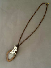 Load image into Gallery viewer, Clarice Necklace
