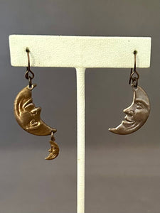 Mrs. Sandman Earrings