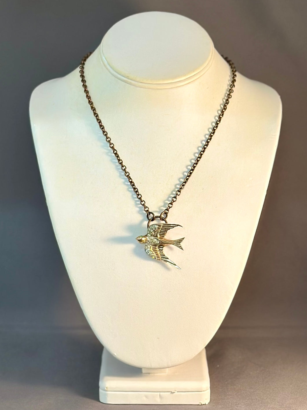 Birdie Necklace