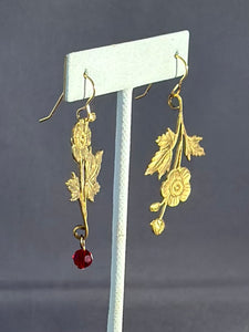 Blume Earrings - Siam Red