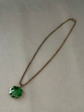 Load image into Gallery viewer, Tini Necklace - Green Clover
