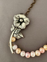 Load image into Gallery viewer, Magnolia Necklace
