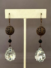 Load image into Gallery viewer, Betty Earrings
