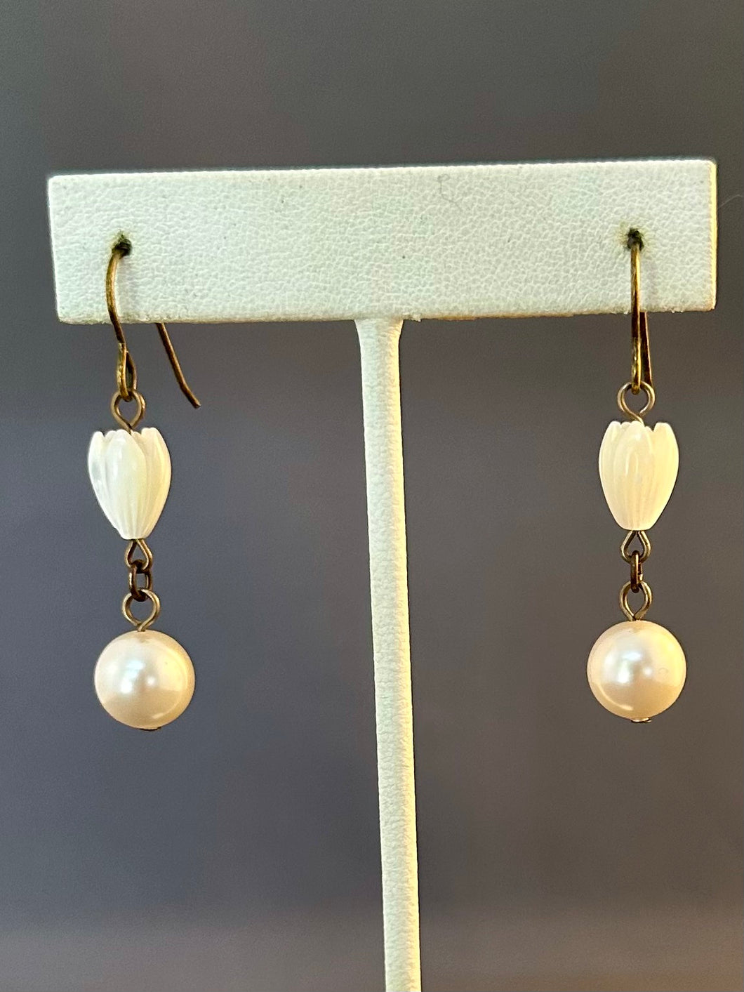 Jasmine MOP Earrings 2- Cream Pearl
