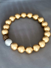 Load image into Gallery viewer, Edna Necklace - Gold and Silver
