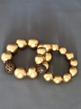 Load image into Gallery viewer, Edna Bracelet - Small Gold
