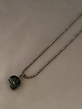 Load image into Gallery viewer, Christine Necklace - Jet Skull
