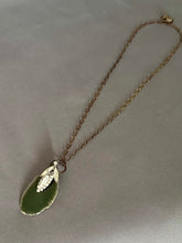Load image into Gallery viewer, Olivine Necklace
