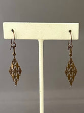 Load image into Gallery viewer, Delice Earrings
