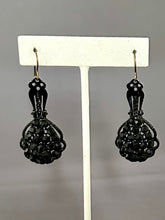 Load image into Gallery viewer, Avery Earrings
