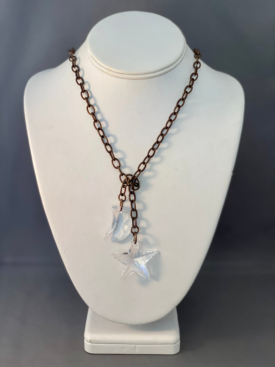 Elena Lariat Necklace - Clear