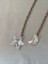 Load image into Gallery viewer, Elena Lariat Necklace - Clear
