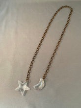 Load image into Gallery viewer, Elena Lariat Necklace - Clear
